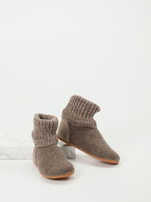 Hüttenschuh-76802490001 Giesswein