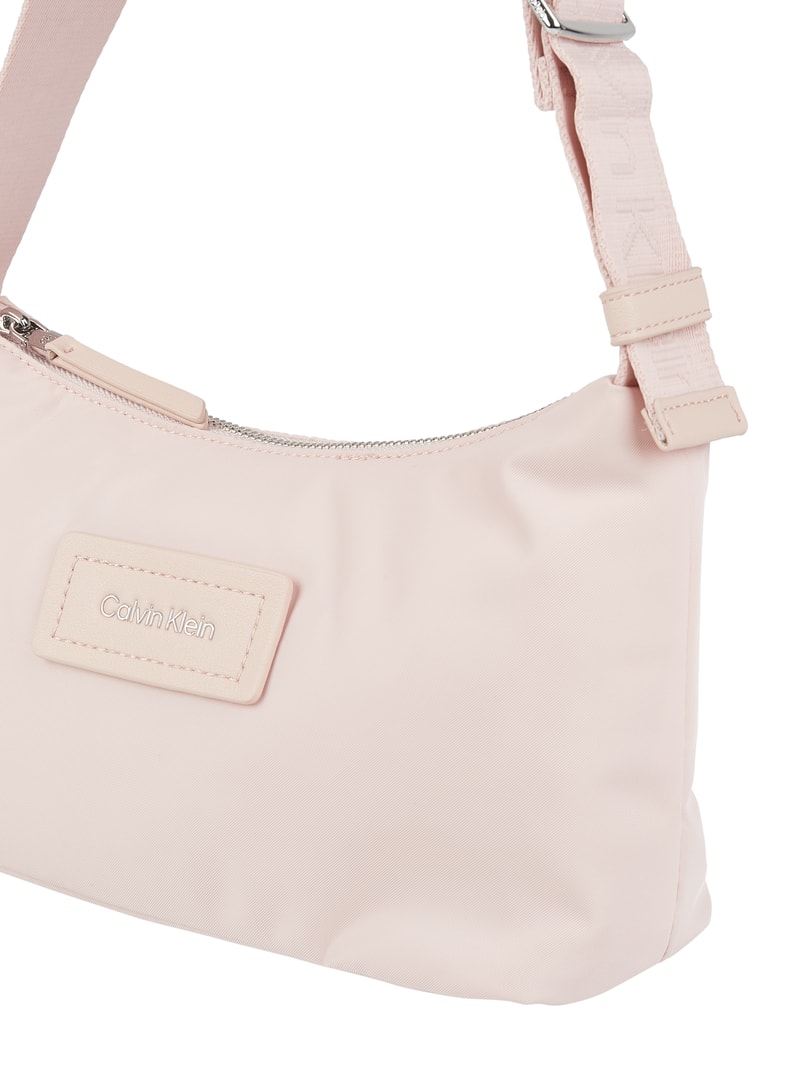Pochette aus Textil in rosé