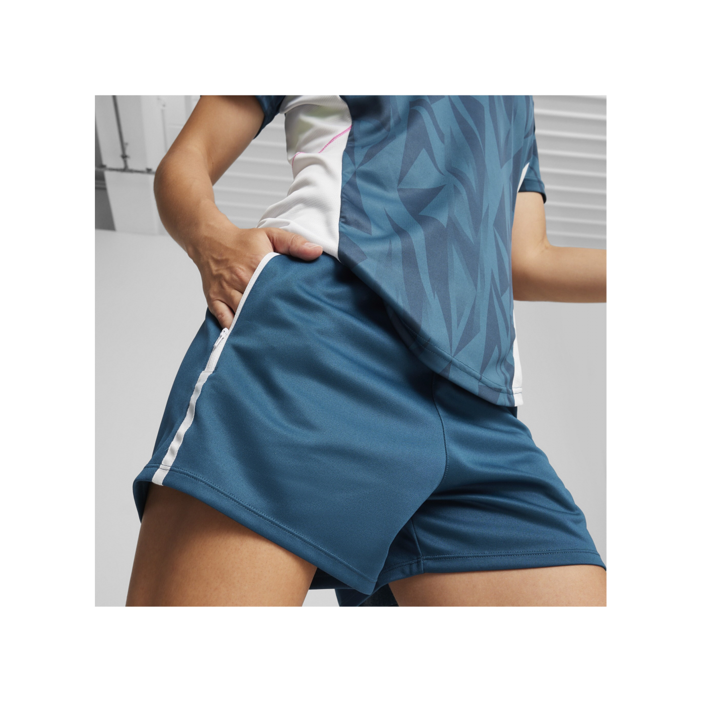 PUMA individualBLAZE Short Damen Grün F10
