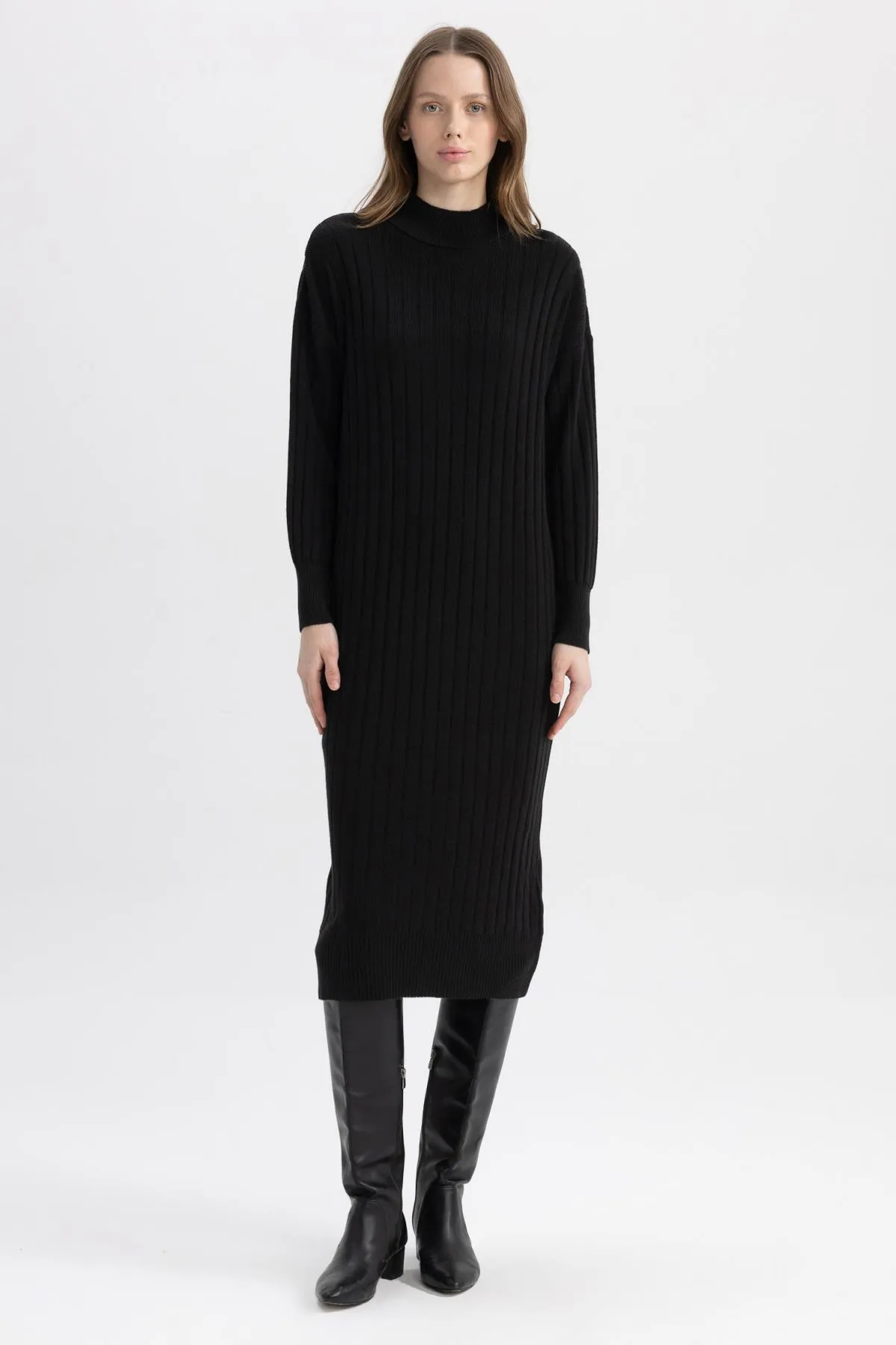 DeFacto  Langärmliges Kleid mit halblangem Rollkragen und normaler Passform