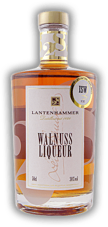 Lantenhammer Walnuss Liqueur Lantenhammer Walnuss Liqueur Exquisiter Walnusslikör mit feiner Aromatik. 0,5	 Liter - Vol 30%