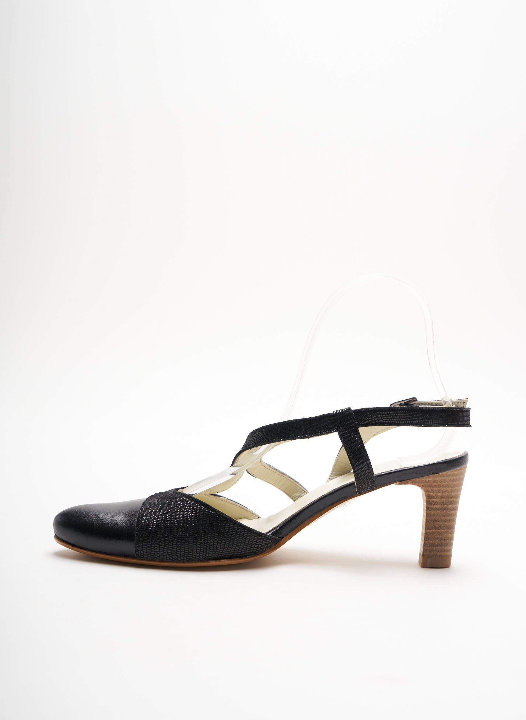 Arima Sandales Nu Pieds Femme couleur noir