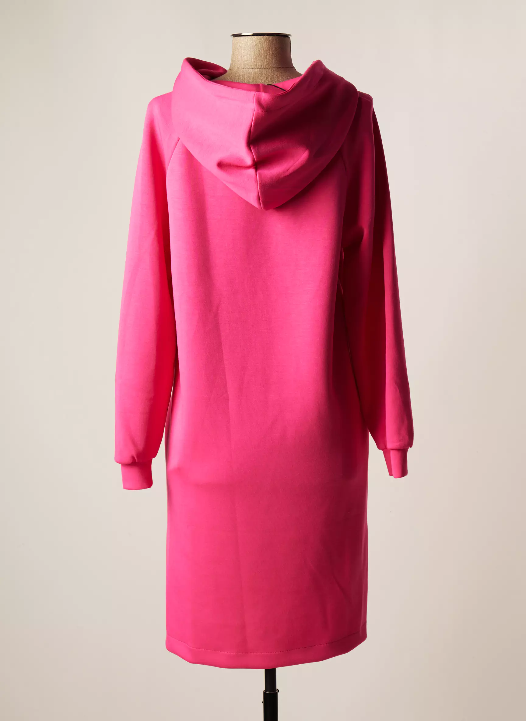 Lola Casademunt Robes Courtes Femme couleur rose