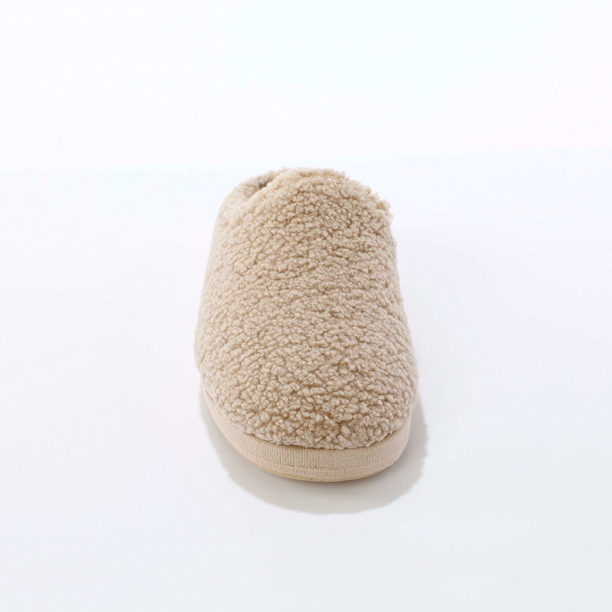 Chaussons forme mules en sherpa