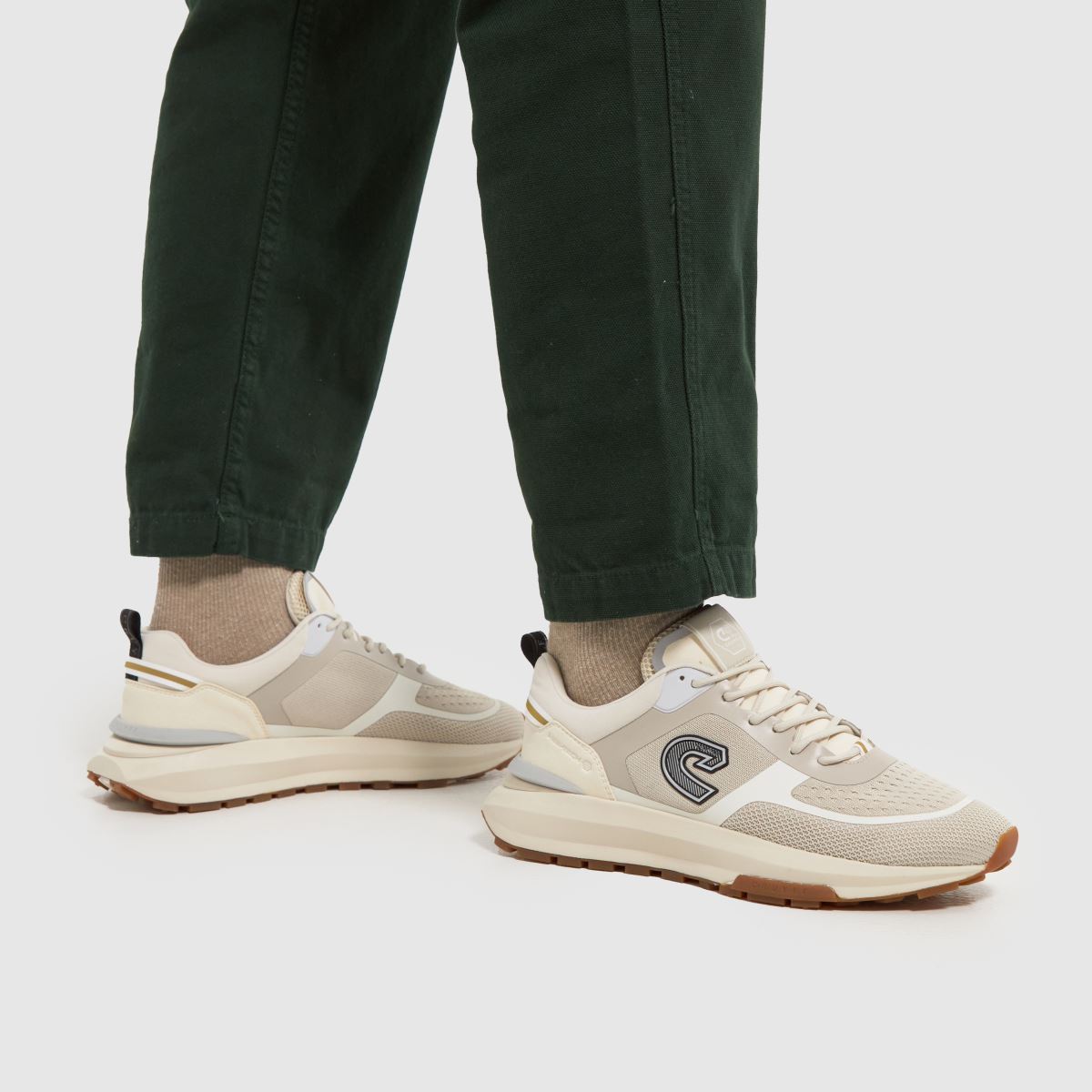 CRUYFF – Fuzeknit-sneakers i benvitt