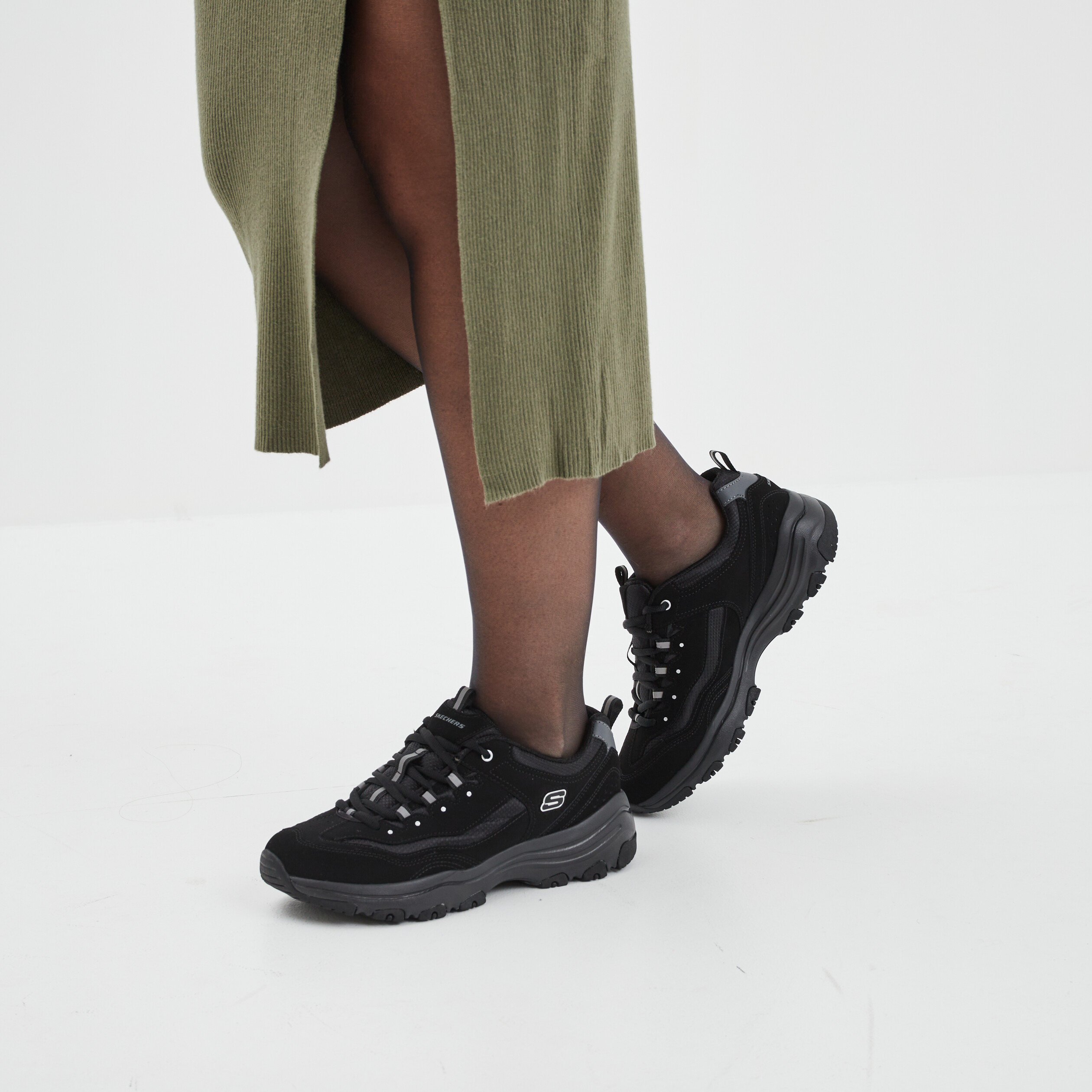 Baskets running mémoire forme Skechers noir femme | La Halle