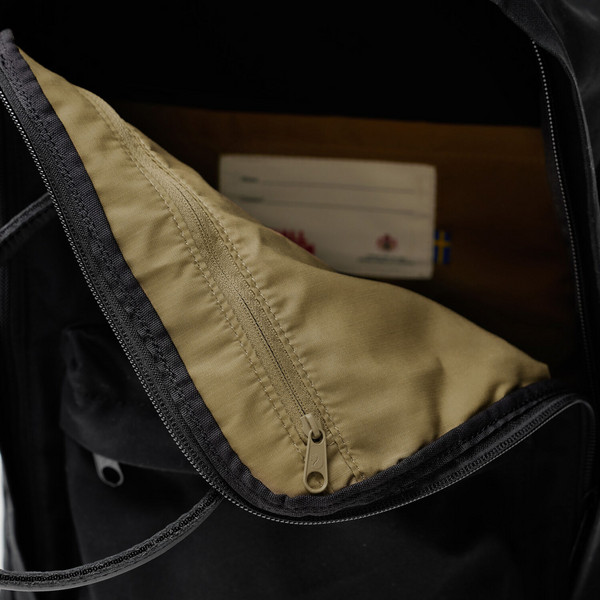 KÅNKEN NO. 2 BLACK LAPTOP 15 - Laptoprucksack
