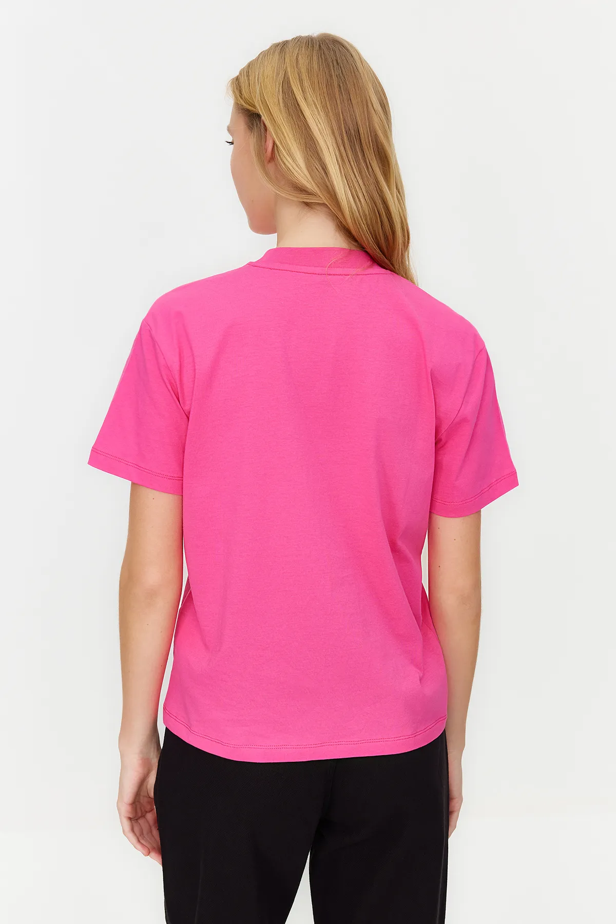 Trendyol Collection  Dunkelrosa Basic-Strick-T-Shirt aus 100 % Baumwolle mit Stehkragen TWOAW20TS0096