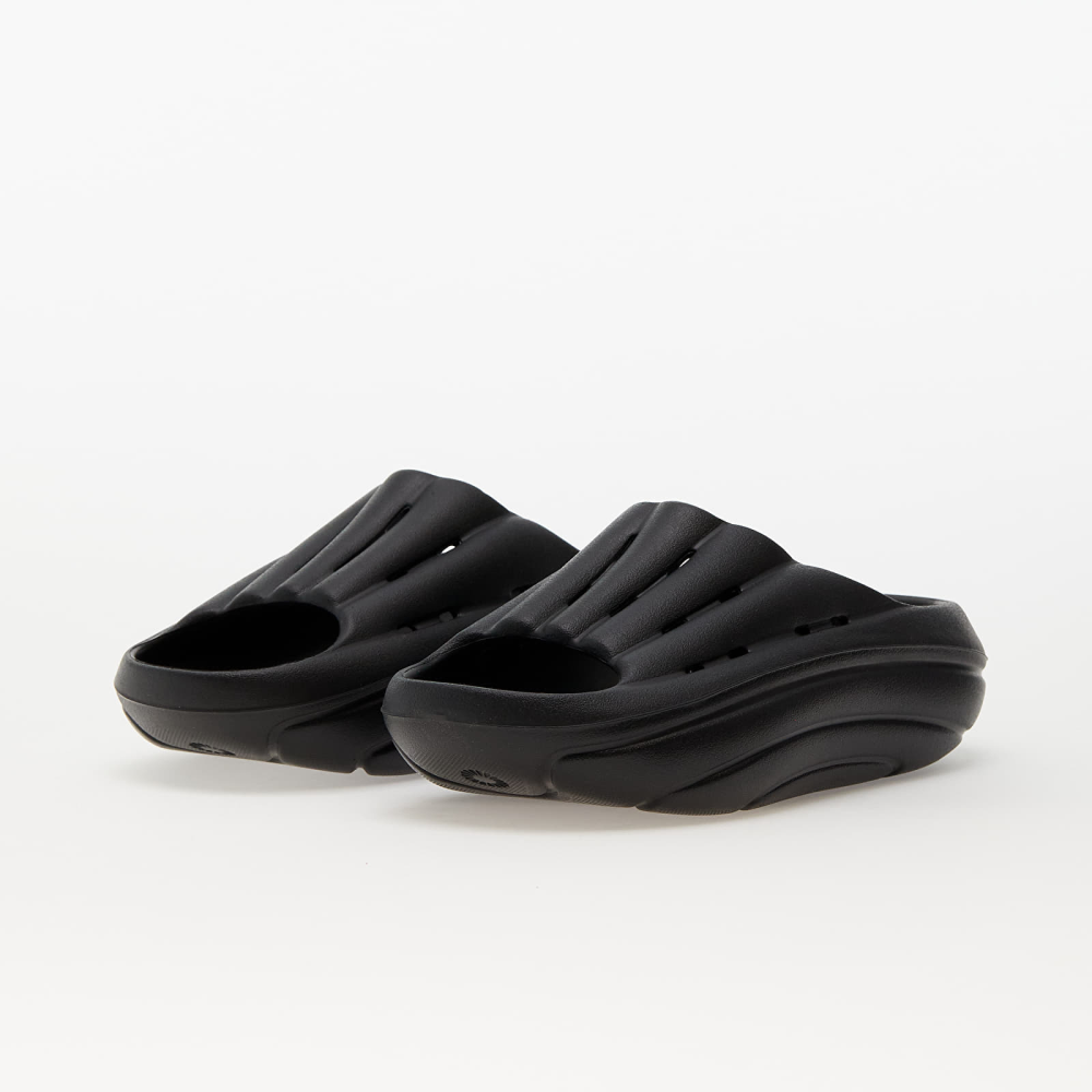 UGG W Foamo Slide 1136880-BLK / schwarz