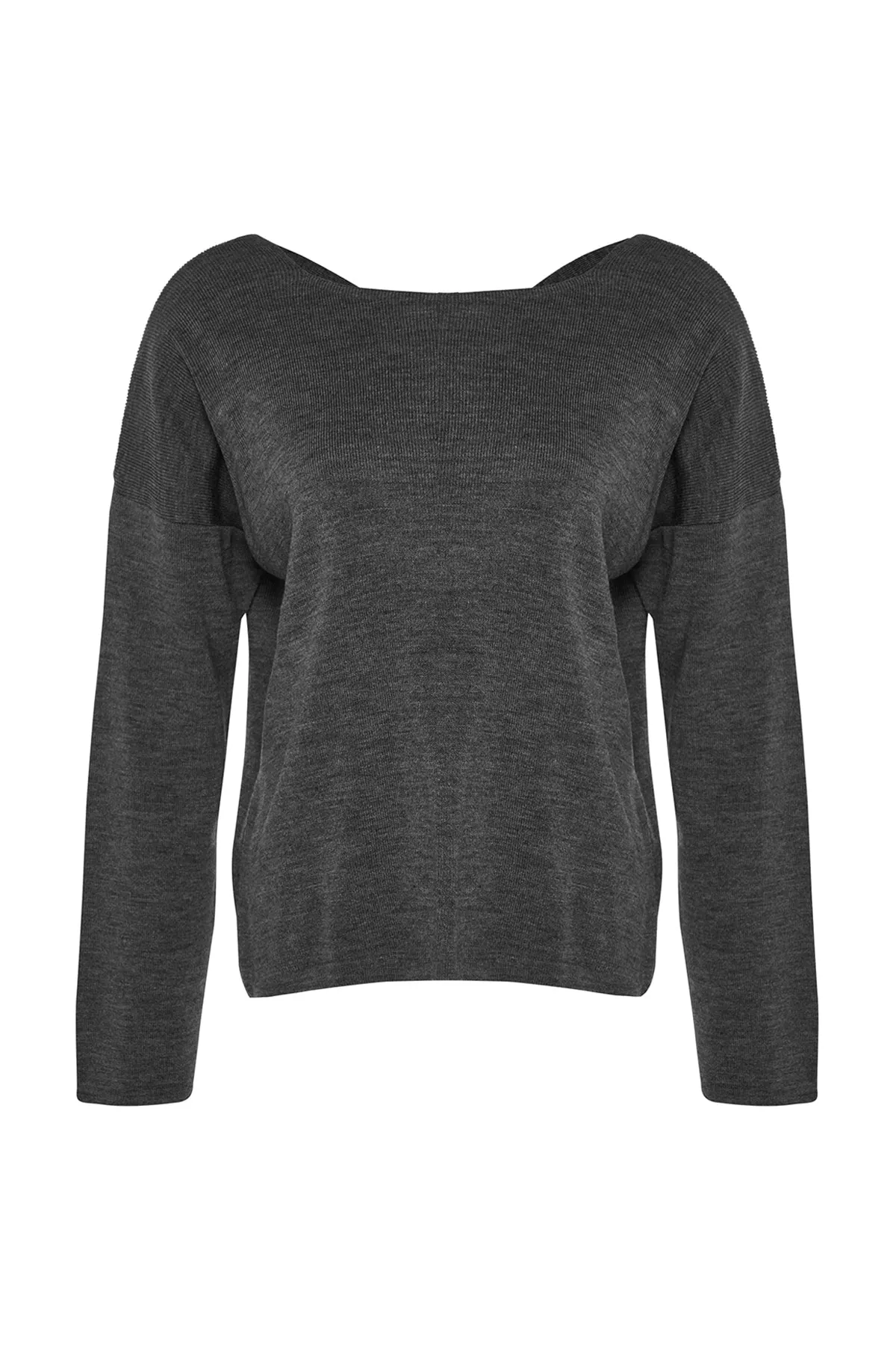 Trendyol Curve  Anthrazitfarbener Strickpullover mit Kreuzband-Detail auf der Rückseite