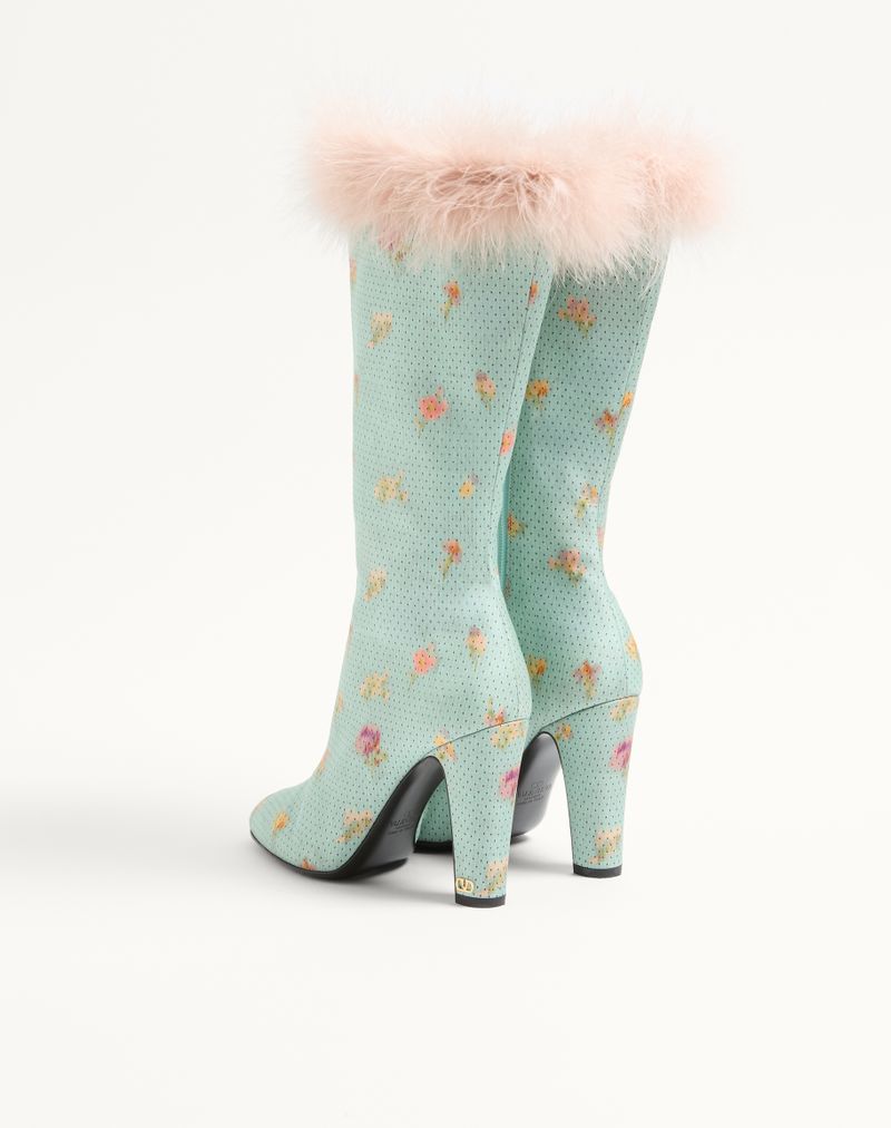 Bota Hotty em tecido chinês com estampa de flores, bolinhas e penas, 100mm