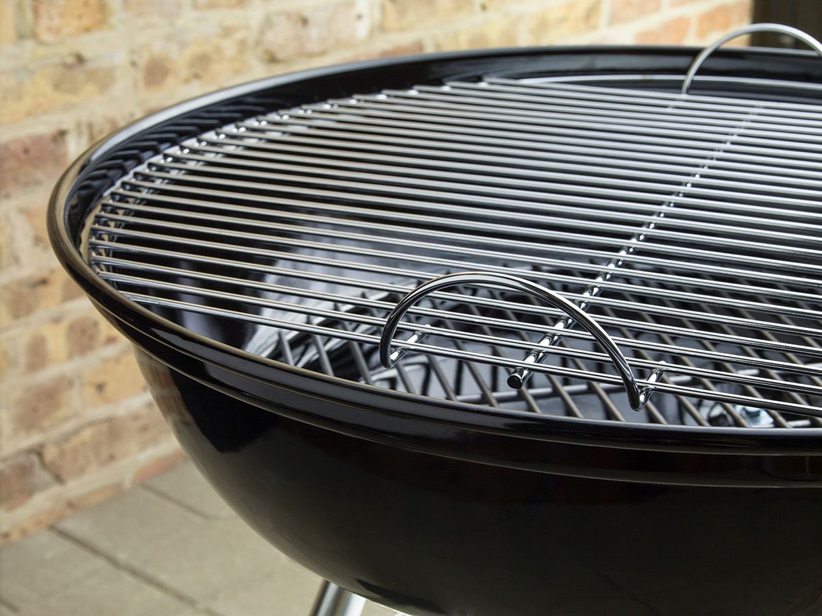 Weber Compact Kettle Ø 57 cm Holzkohlegrill
