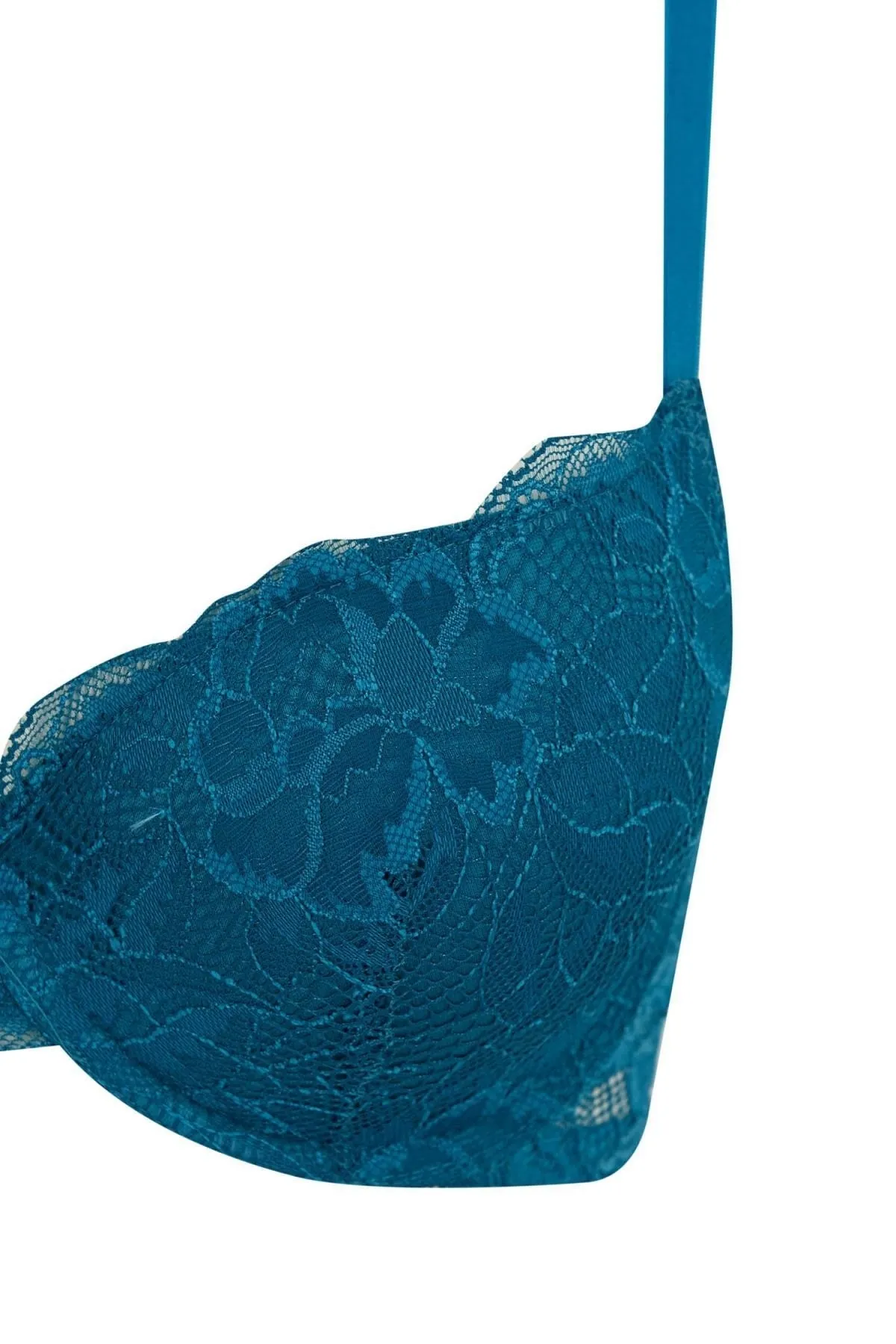 DeFacto  Gepolsterter Push-up-BH „Fall In Love“ aus Spitze