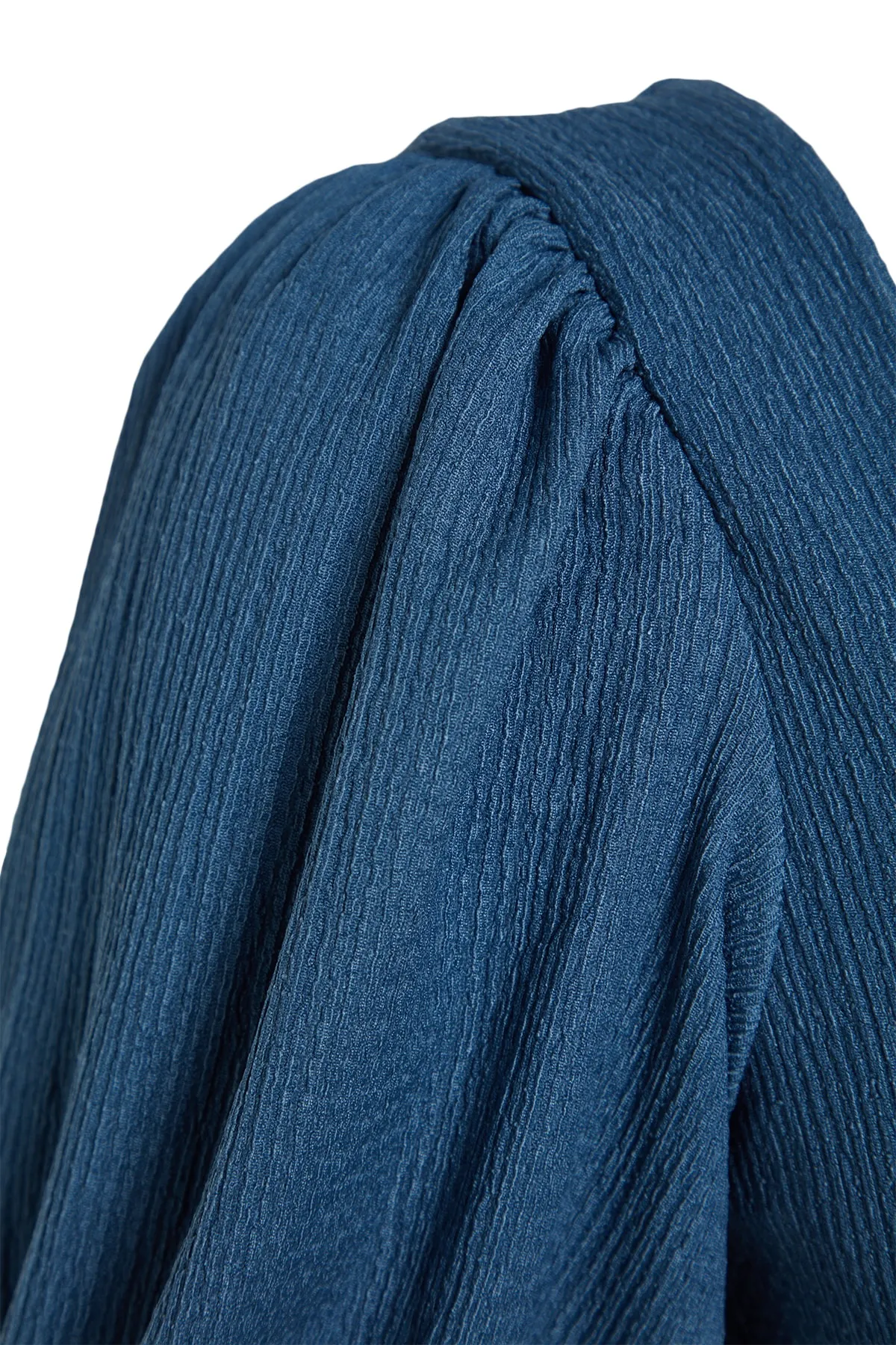 Trendyol Collection  Indigoblaues A-Linien-Strickkleid mit quadratischem Ausschnitt, Ballonärmeln, Schlitzdetail, Wickel-/strukturiertem Midi-Strickkleid TWOSS23EL01533