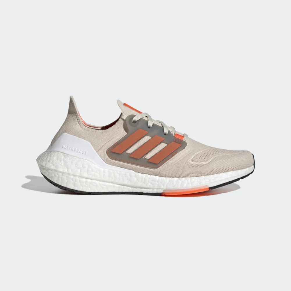 adidas Ultraboost 22 GX6643 / grau
