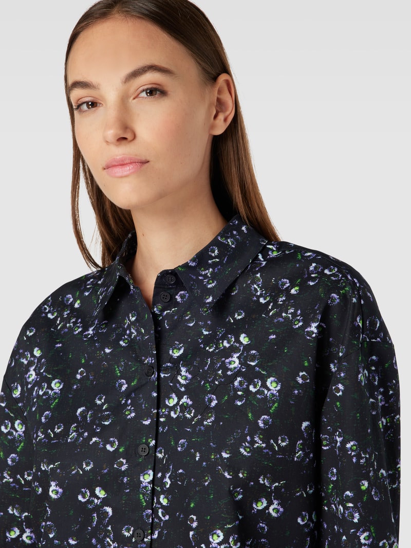 Bluse mit floralem Allover-Muster in schwarz