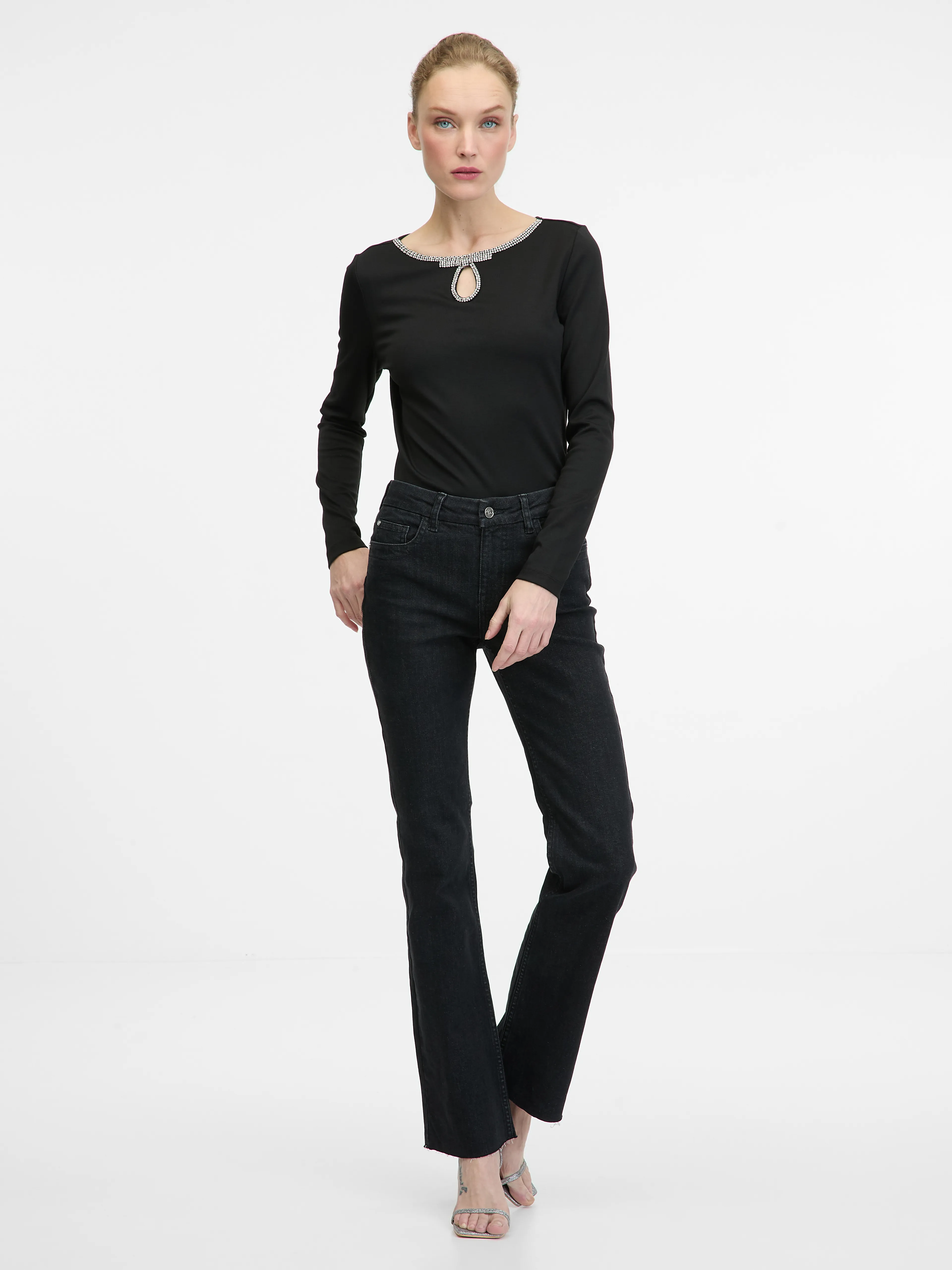 Schwarze Damenbluse mit langen Ärmeln ORSAY