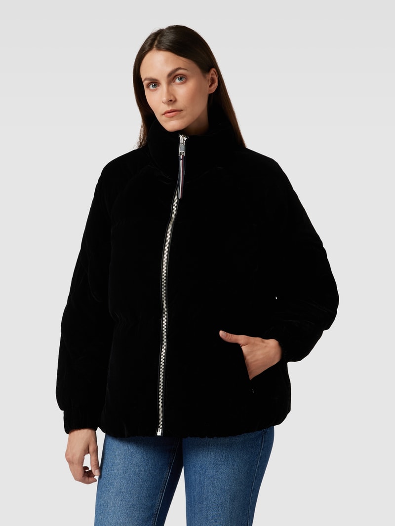 Jacke mit Stehkragen und Reißverschluss in schwarz