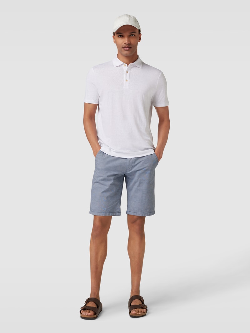 Bermudas mit Stoffgürtel in ozean blau