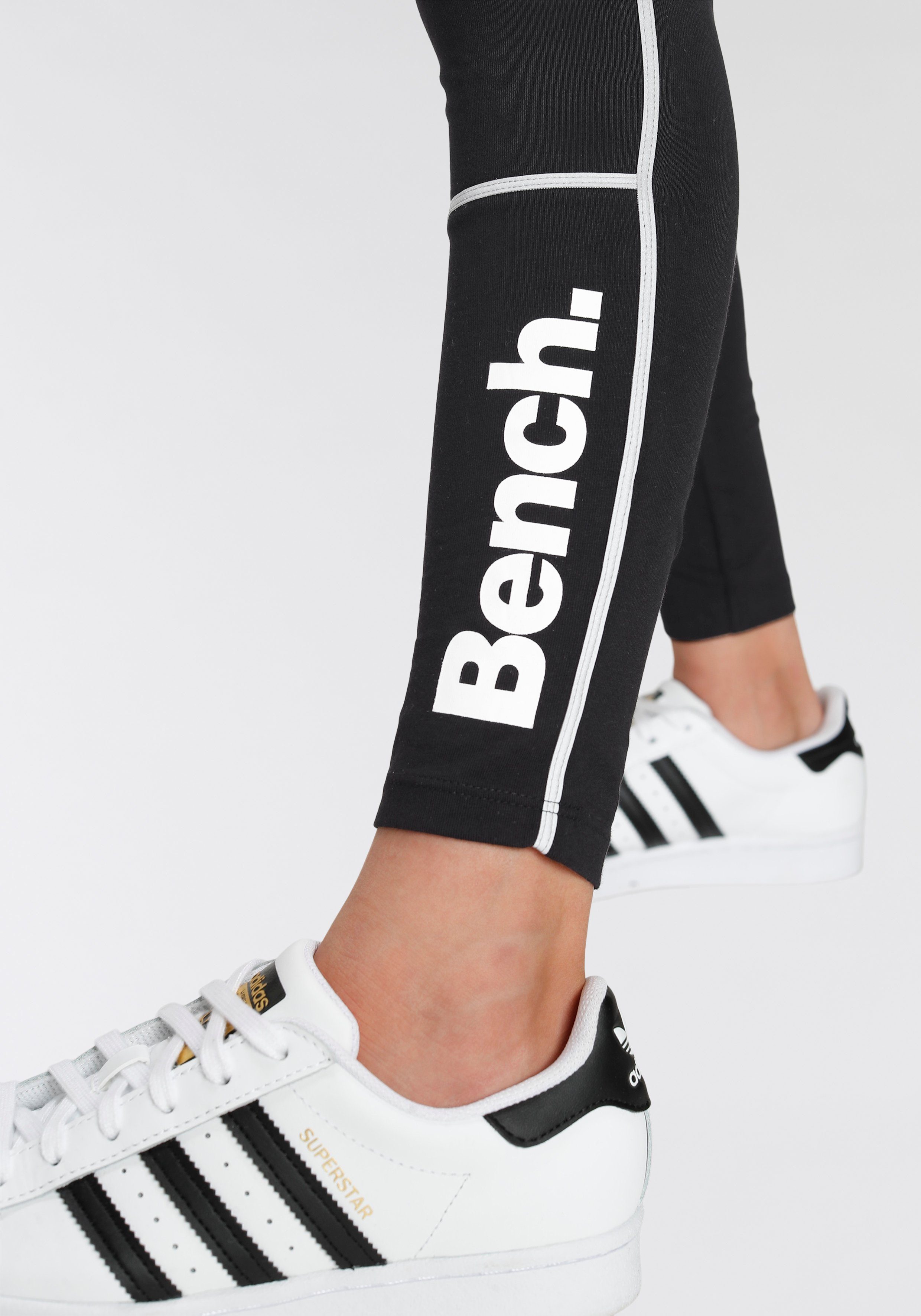 Bench. Leggings REFLECITV-Mit reflektierenden Streifen und Logodruck