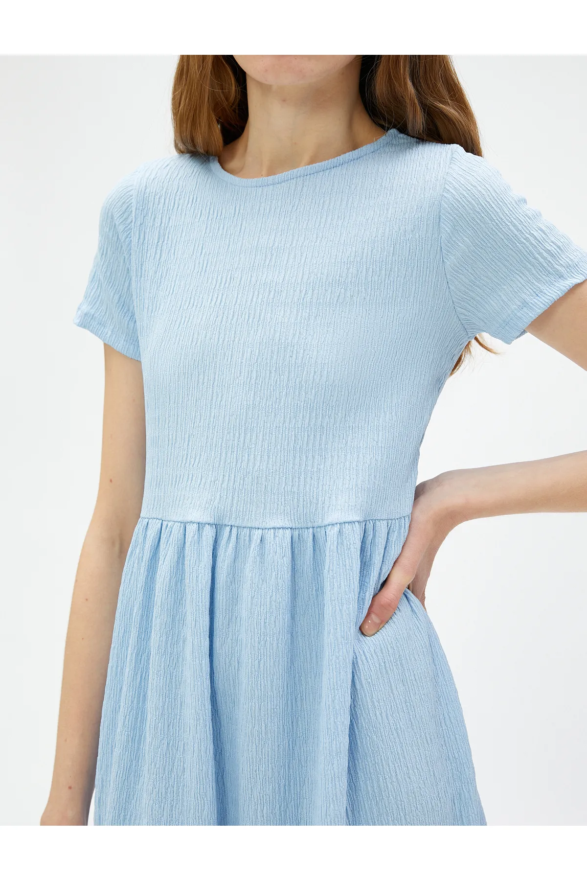 Koton  Kurzes Kleid, Robe, kurze Ärmel, Rüschen