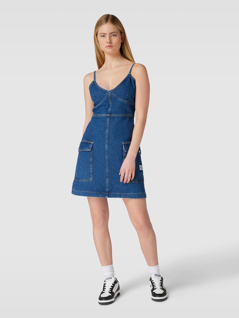 Jeanskleid mit Label-Patch Modell 'UTILITY' in jeans