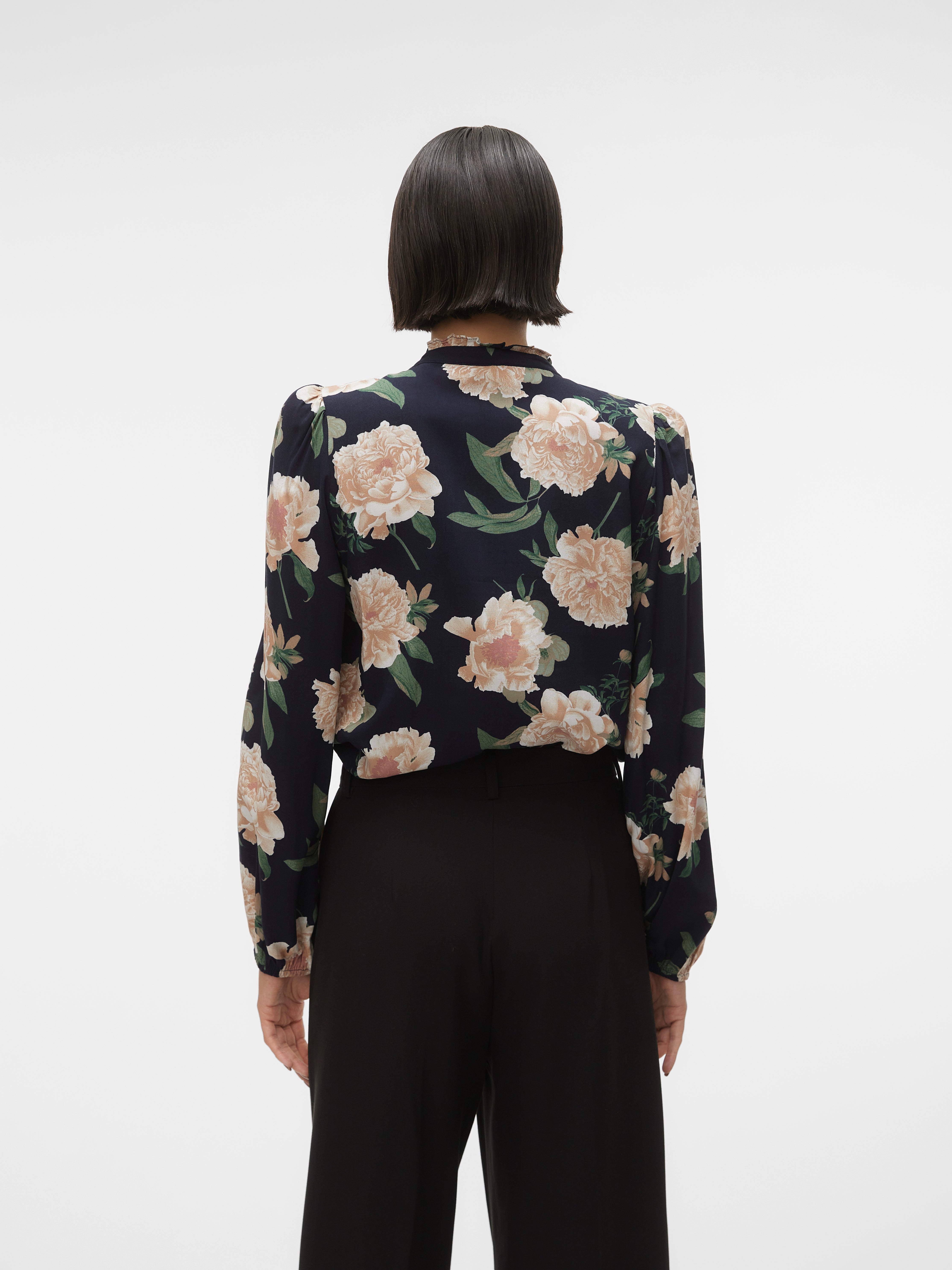 VMEASY Top