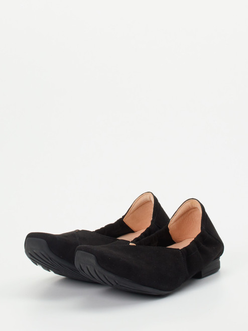 Ballerina-24710090037 Think