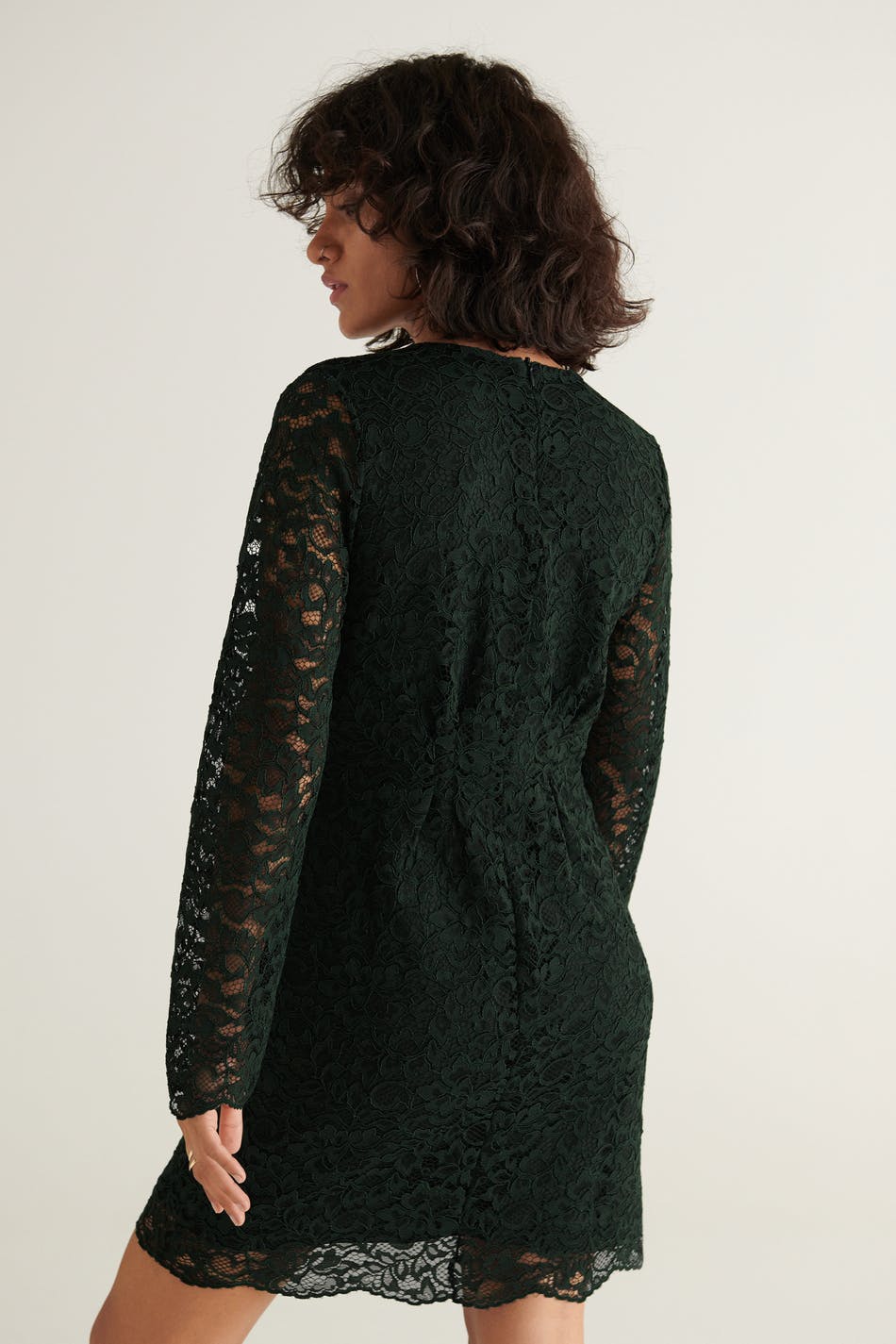 Lucy lace dress