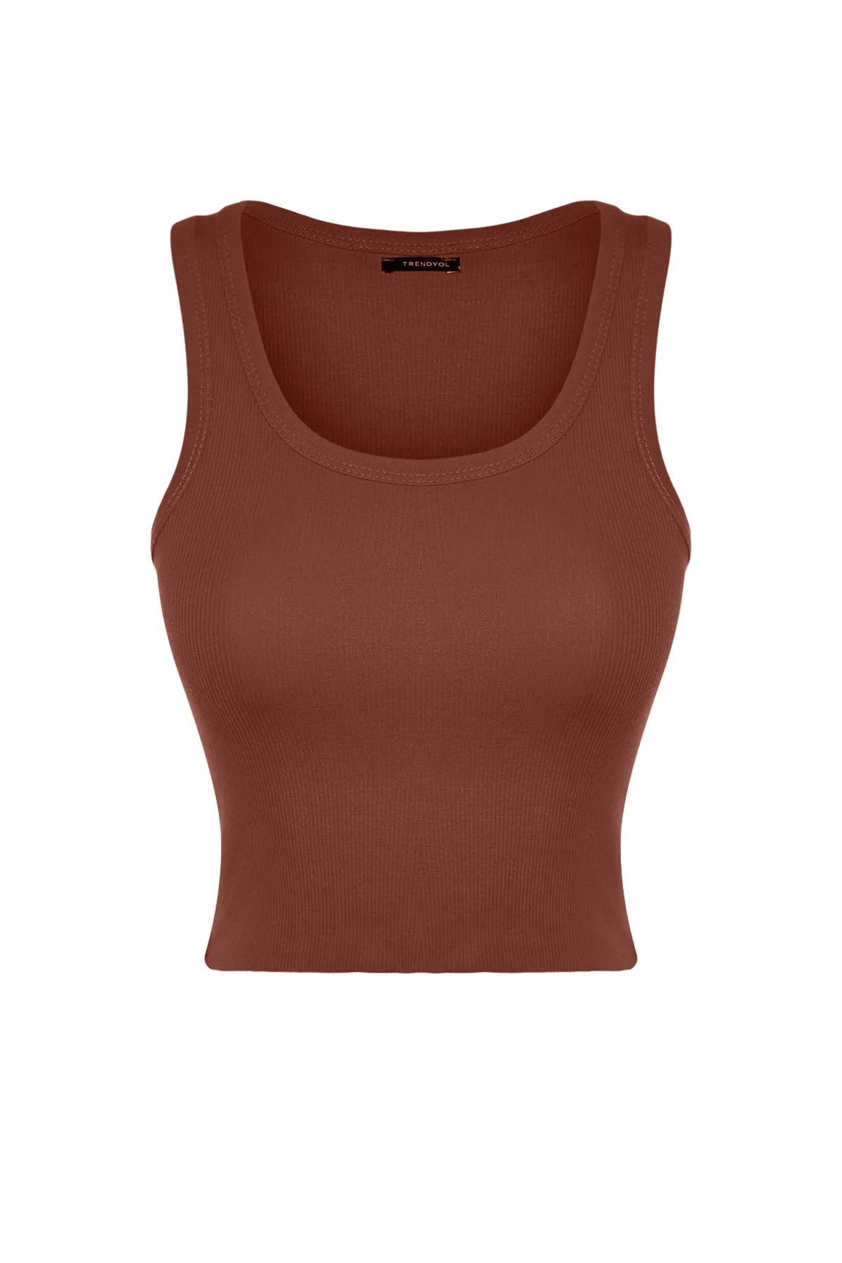 Trendyol Collection  Braunes tailliertes/tailliertes Unterhemd aus gerippter Baumwolle mit kurzem Poolkragen und flexiblem Strick TWOSS23AL00052