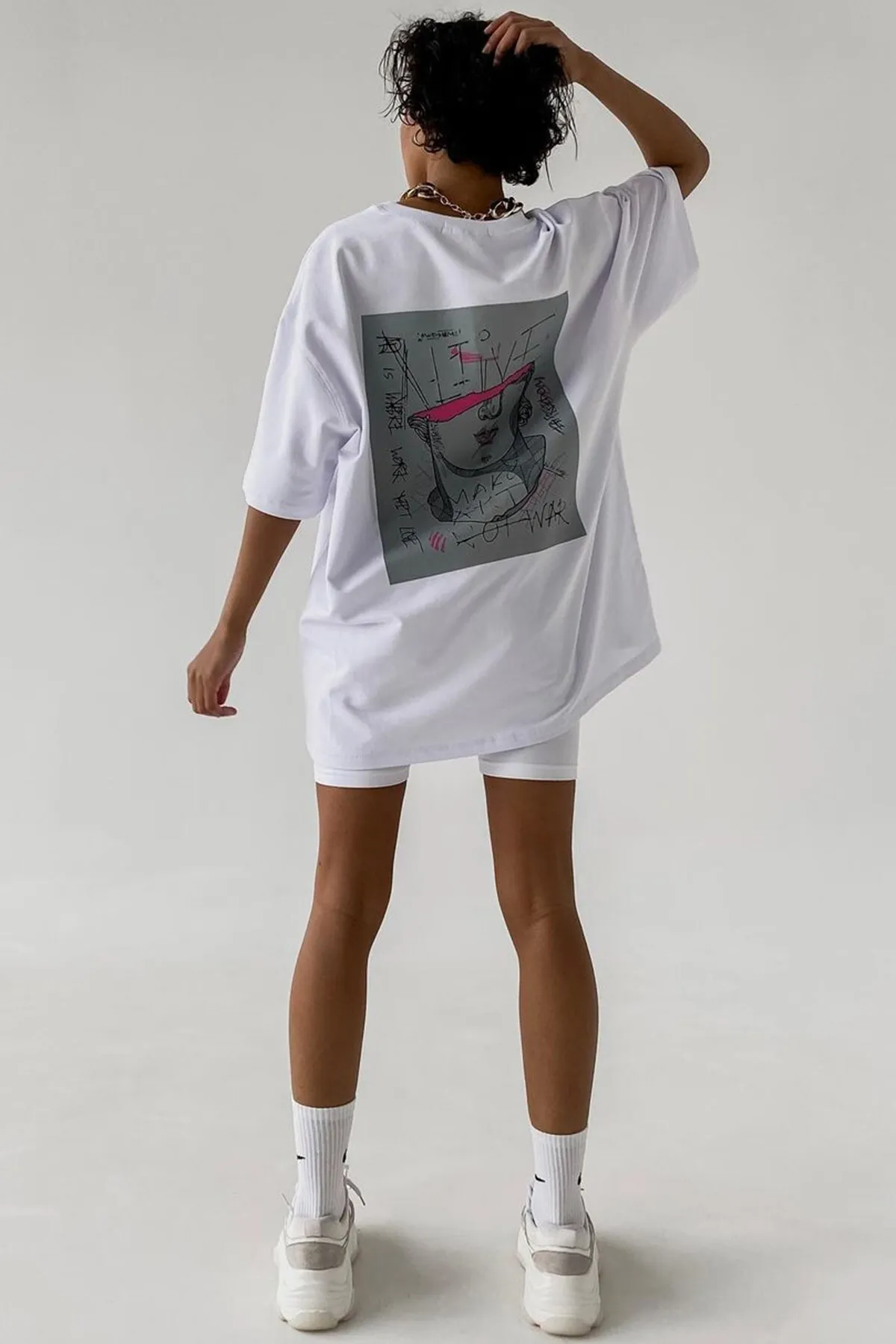 Madmext  Weißes bedrucktes Oversize-T-Shirt Mg1491