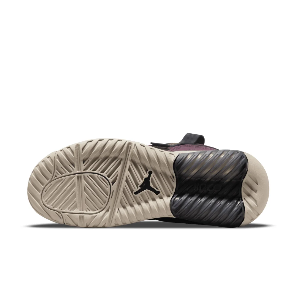 NIKE JORDAN MA2 CW5992-500 / lila