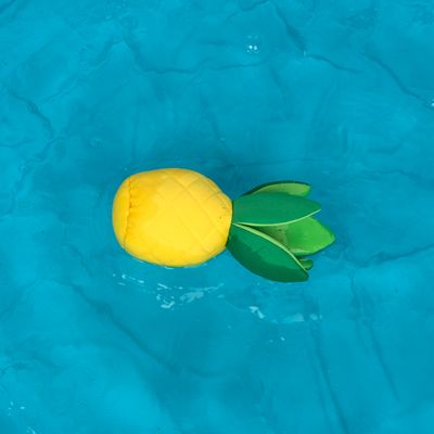 TIAKI Hundespielzeug Squeaker Ananas