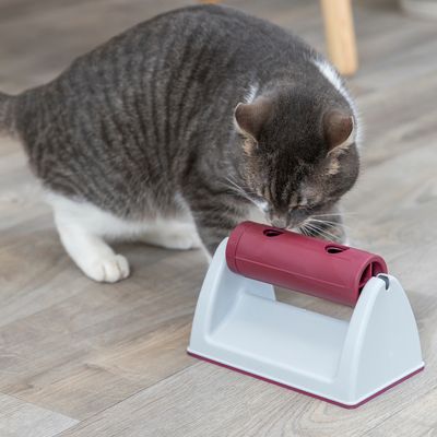 Trixie Cat Activity Snack Roll