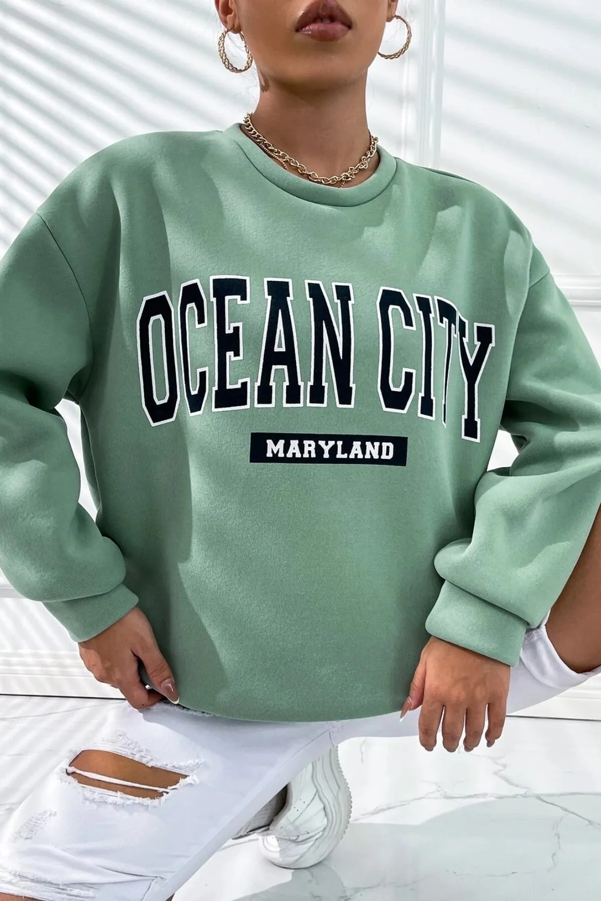 MODAGEN  Unisex Mintgrünes Ocean City bedrucktes Oversize-Sweatshirt mit Rundhalsausschnitt