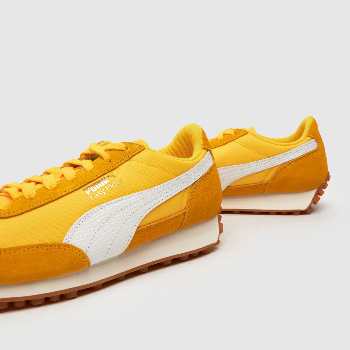 PUMA easy rider superge v rumeni barvi