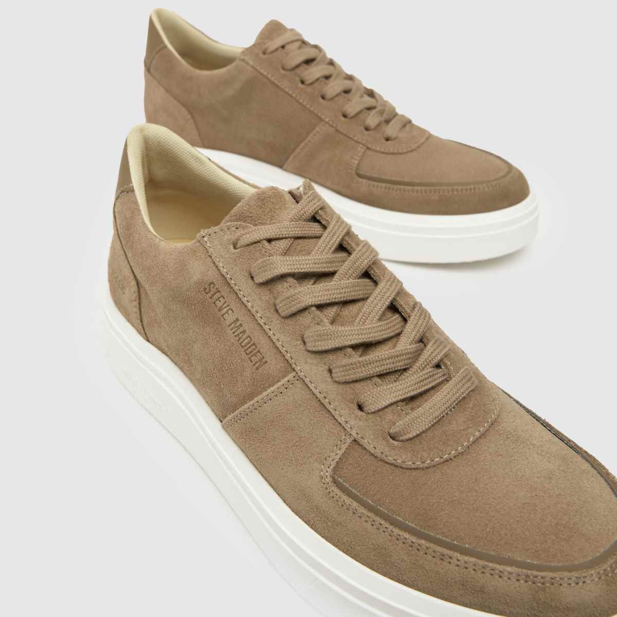Steve Madden – Flynn – Mörkbruna sneakers