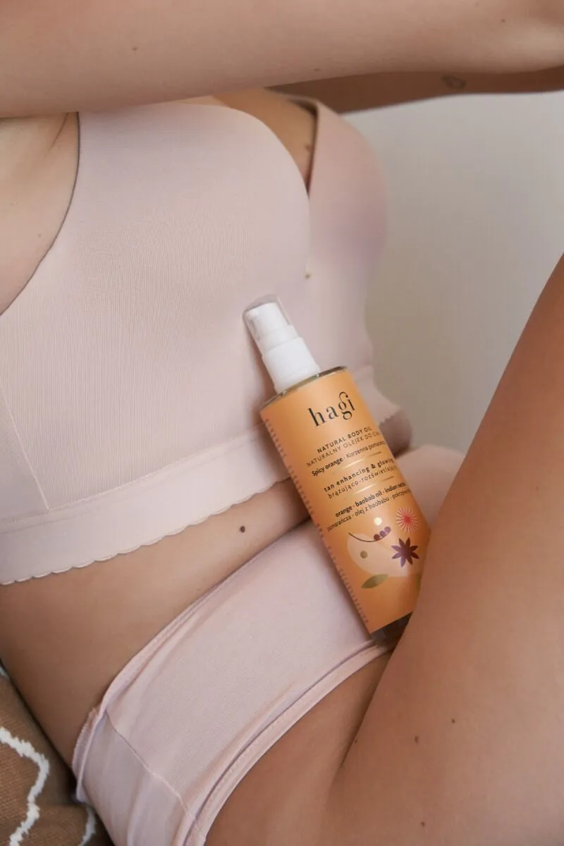 Hagi Spicy Orange Bronzeing and Illuminative Body Oil