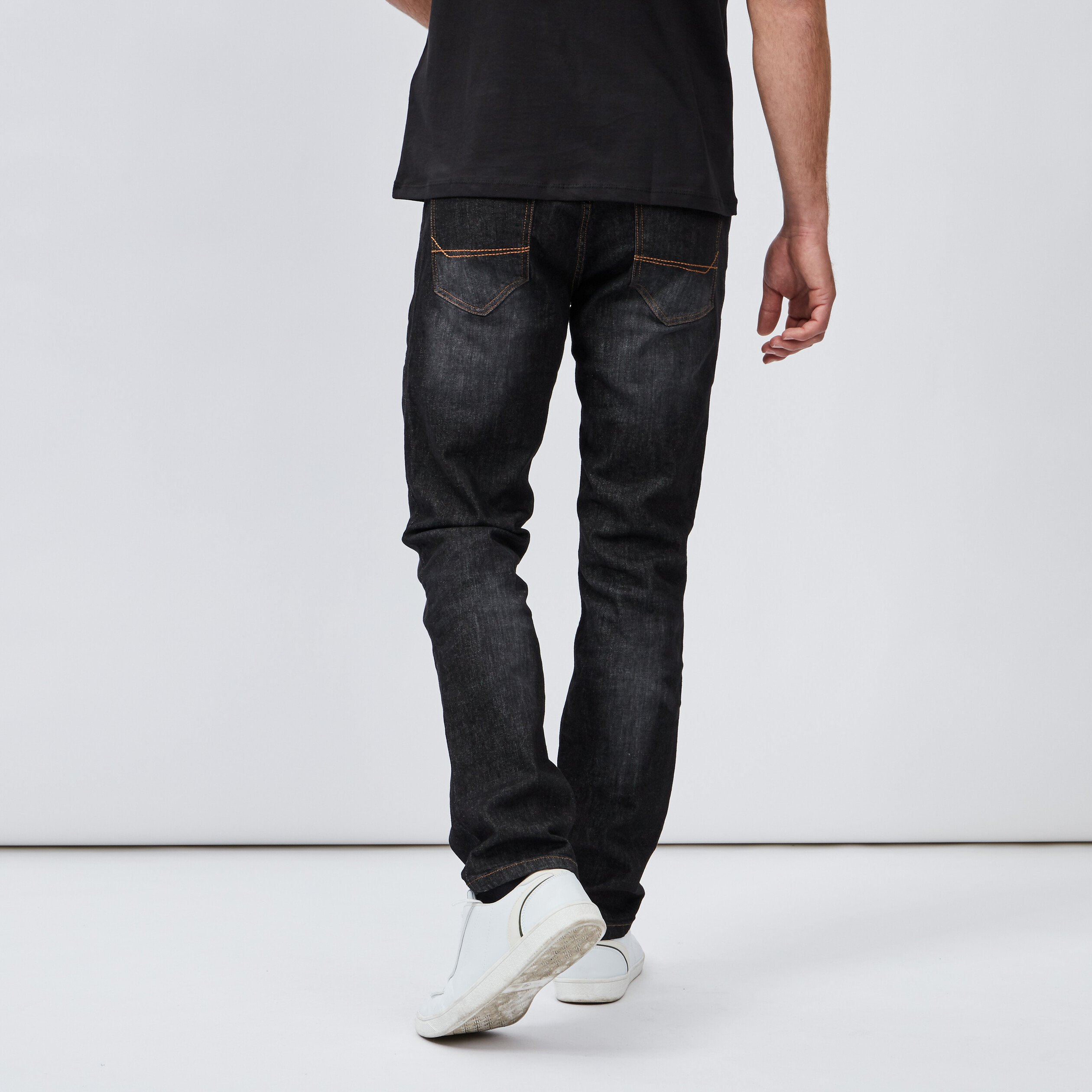 Jeans straight effet délavé noir homme | La Halle