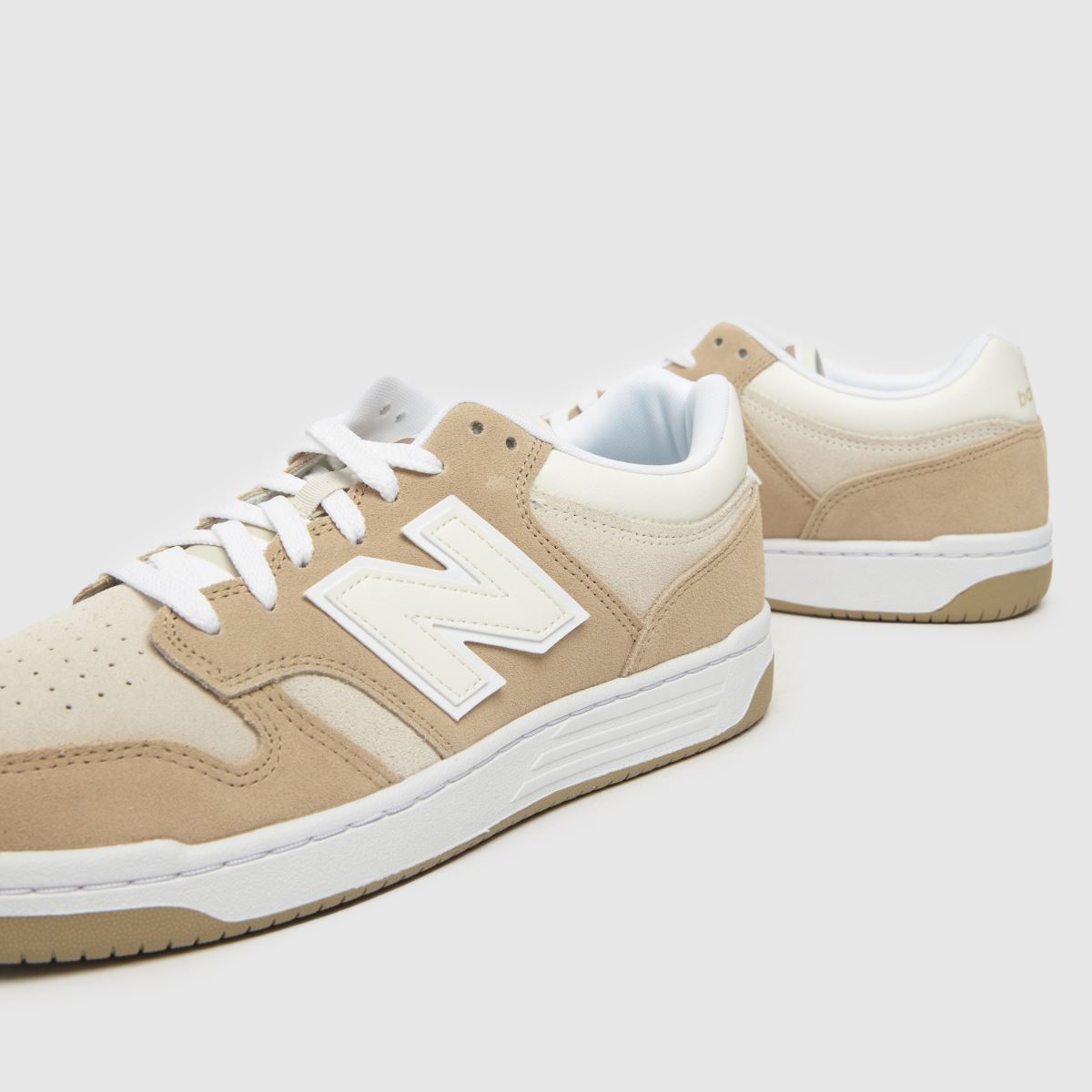 New Balance 480 träningsskor i vitt och beige
