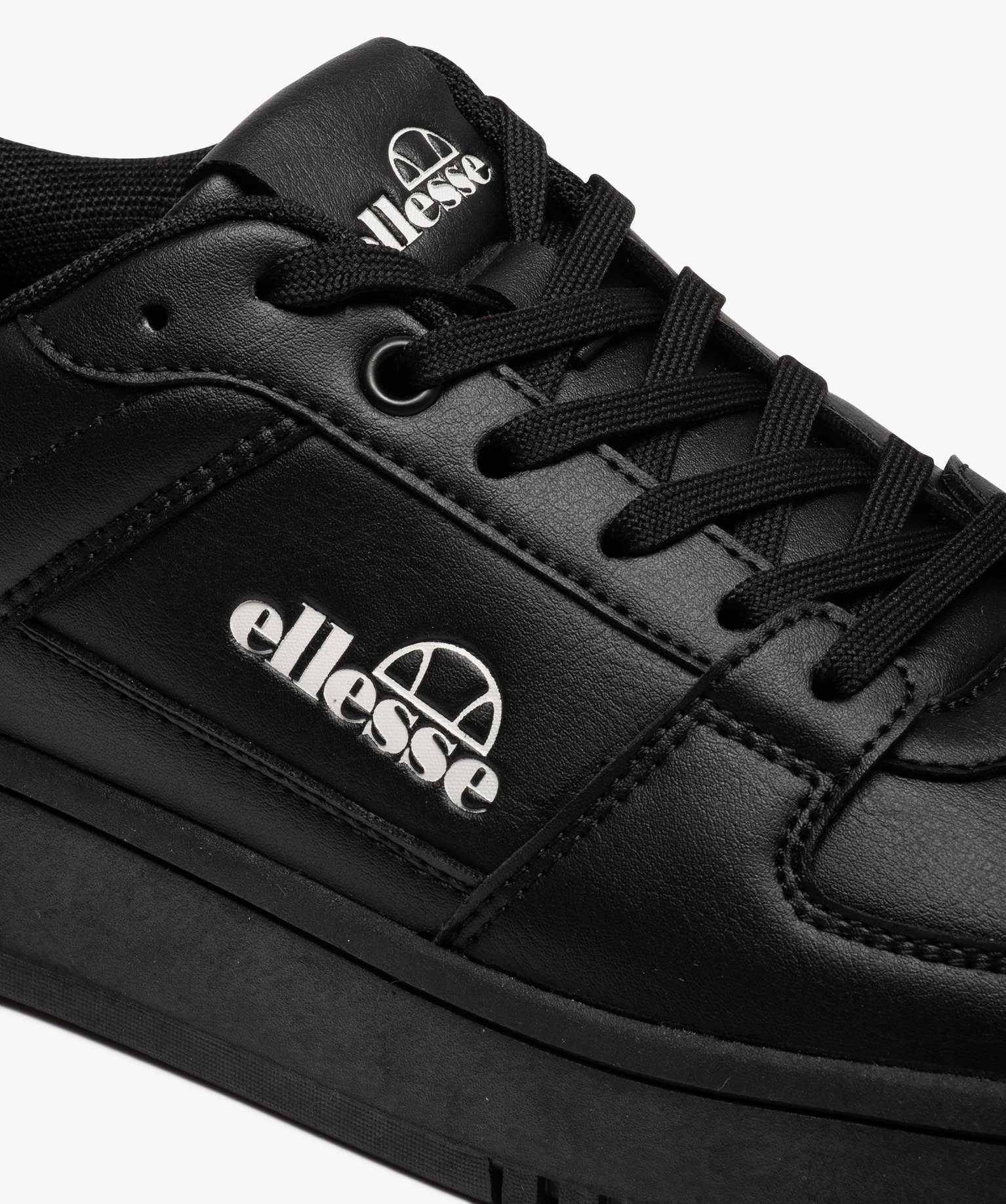 Tennis homme unies à lacets – Ellesse Mendita noir | GEMO