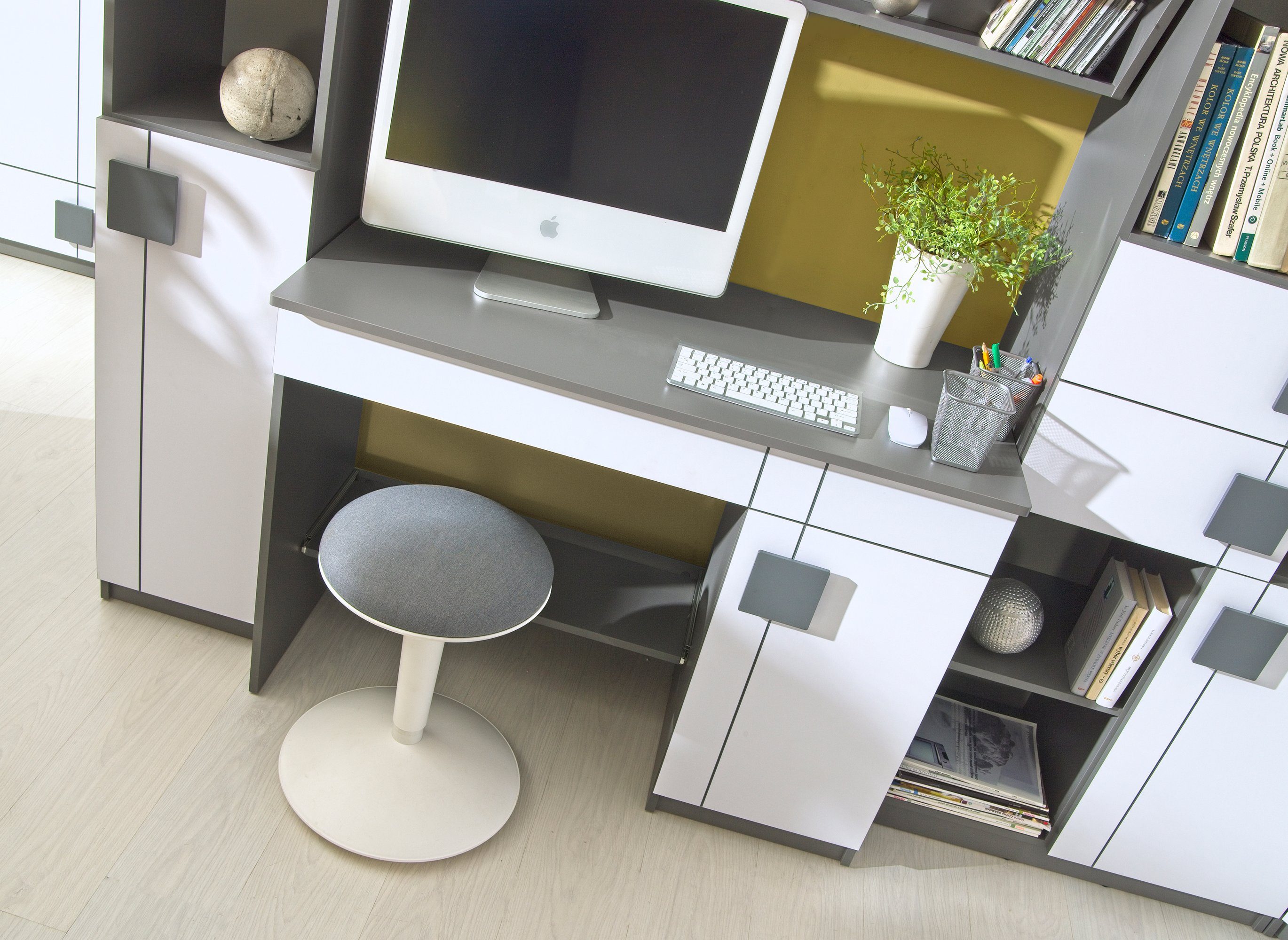 möbel-direkt.de Jugendzimmer-Set Gumi, (Komplett Set, 8-St., in verschiedenen Zusammenstellungen wählbar), ABS laminiert, MDF