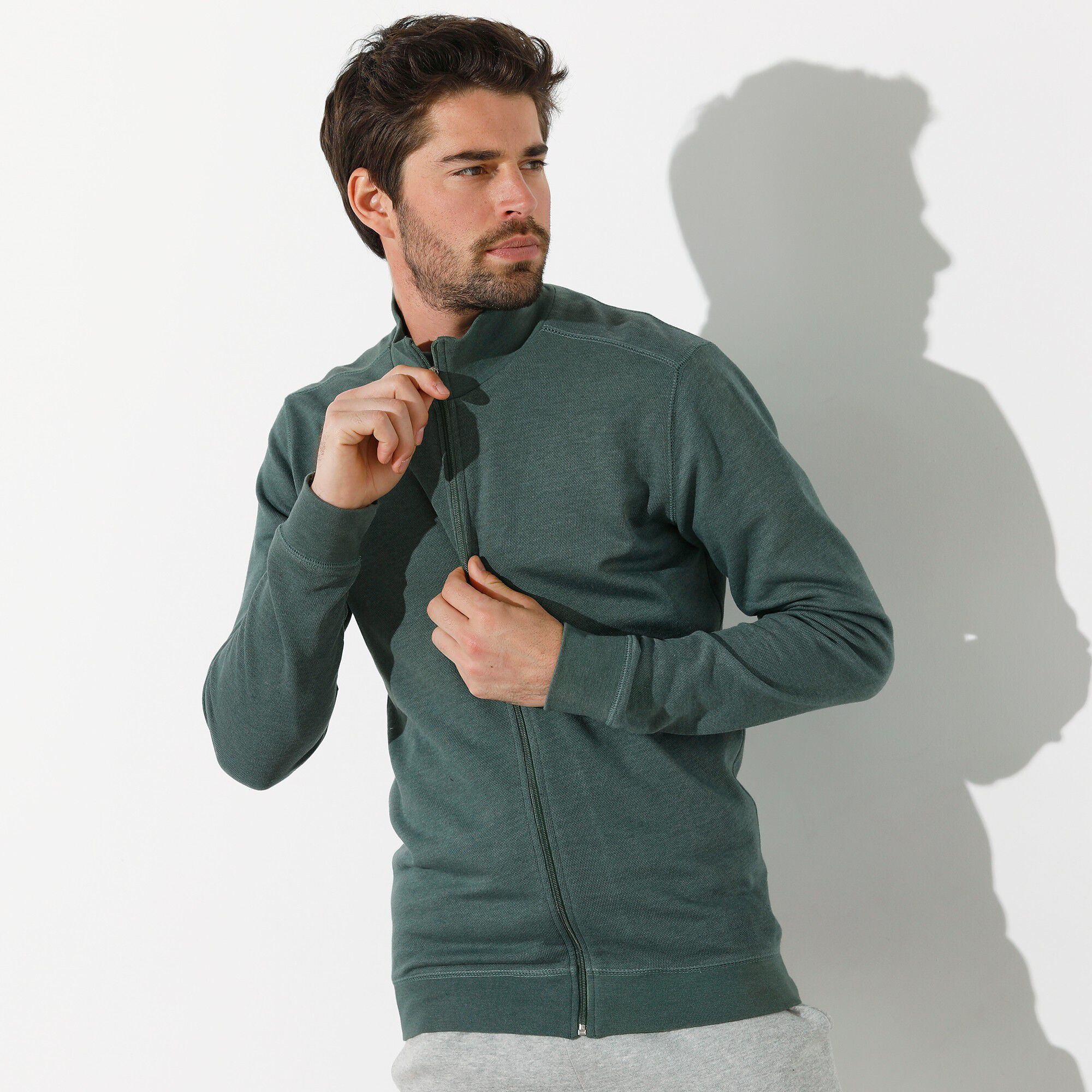 Sweat entièrement zippé uni