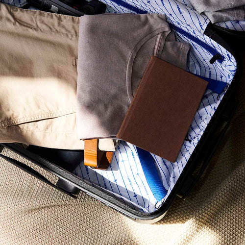 CDG 4-wheel hard-shell suitcase, TLS navy blue pouch