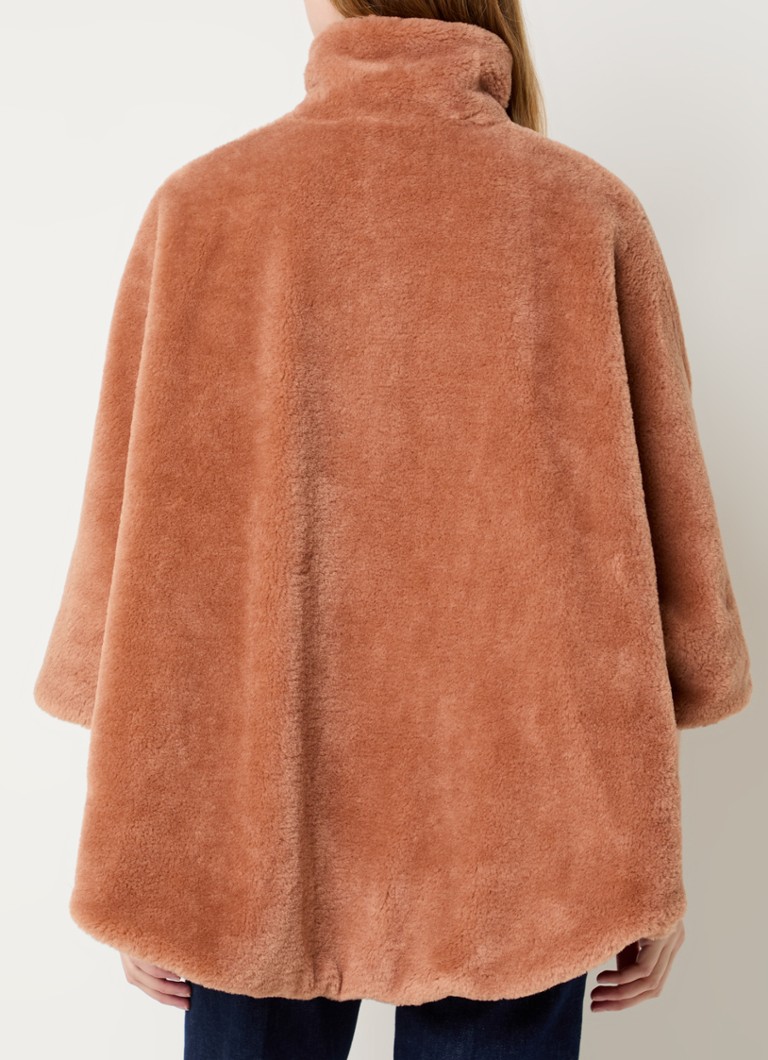 Poncho de pluș Xandres Cocie cu buzunare laterale