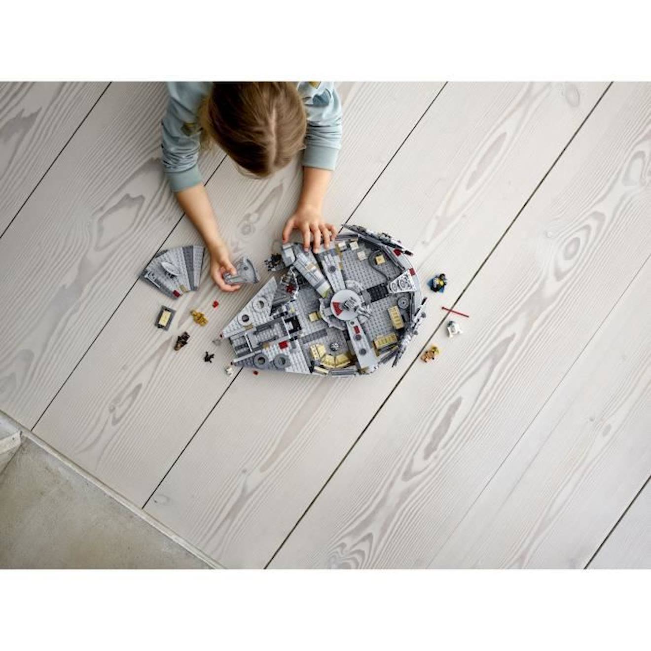 LEGO® Star Wars 75257 Faucon Millenium, Maquette à Construire avec Figurines gris