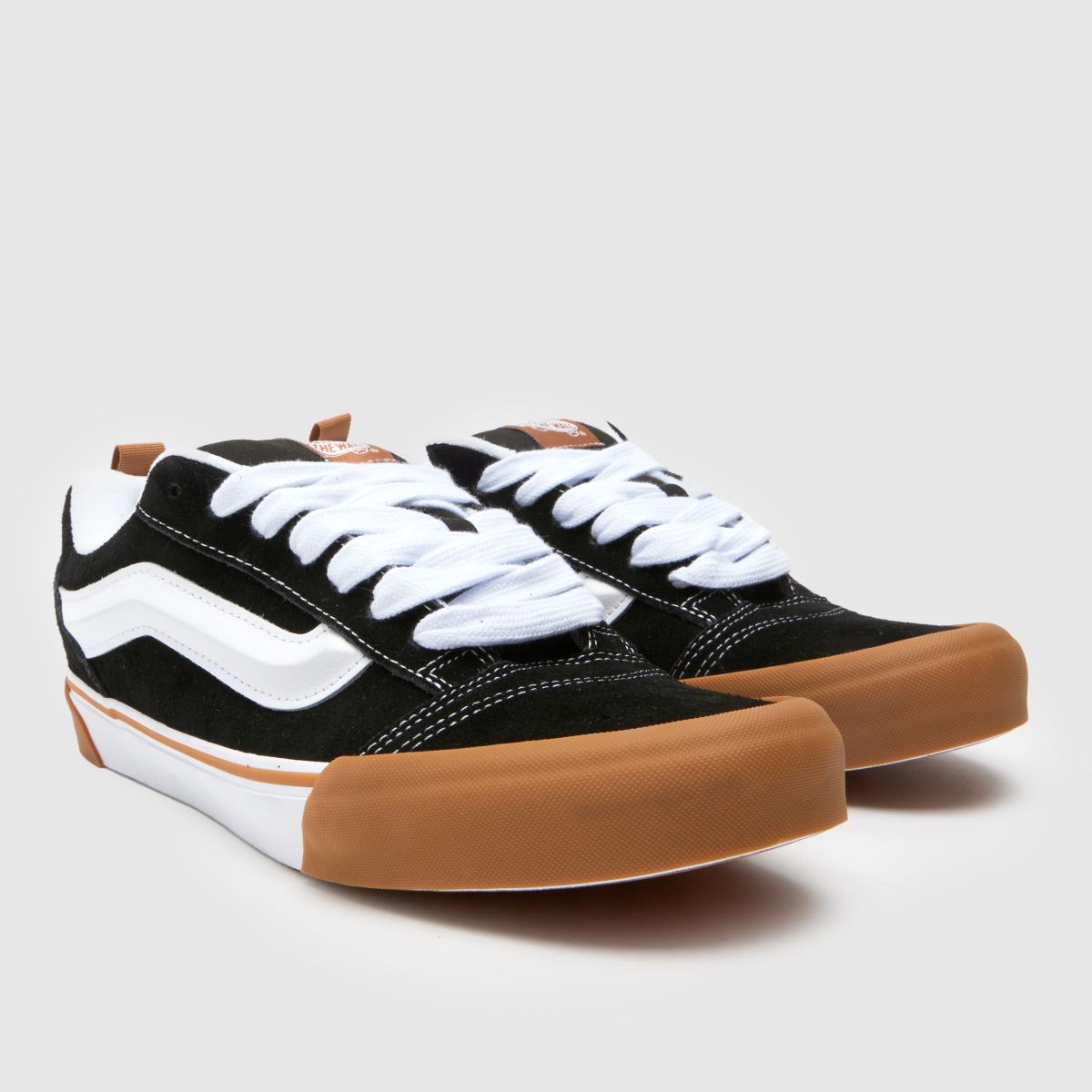 Vans knu skool sneakers i svart och vitt