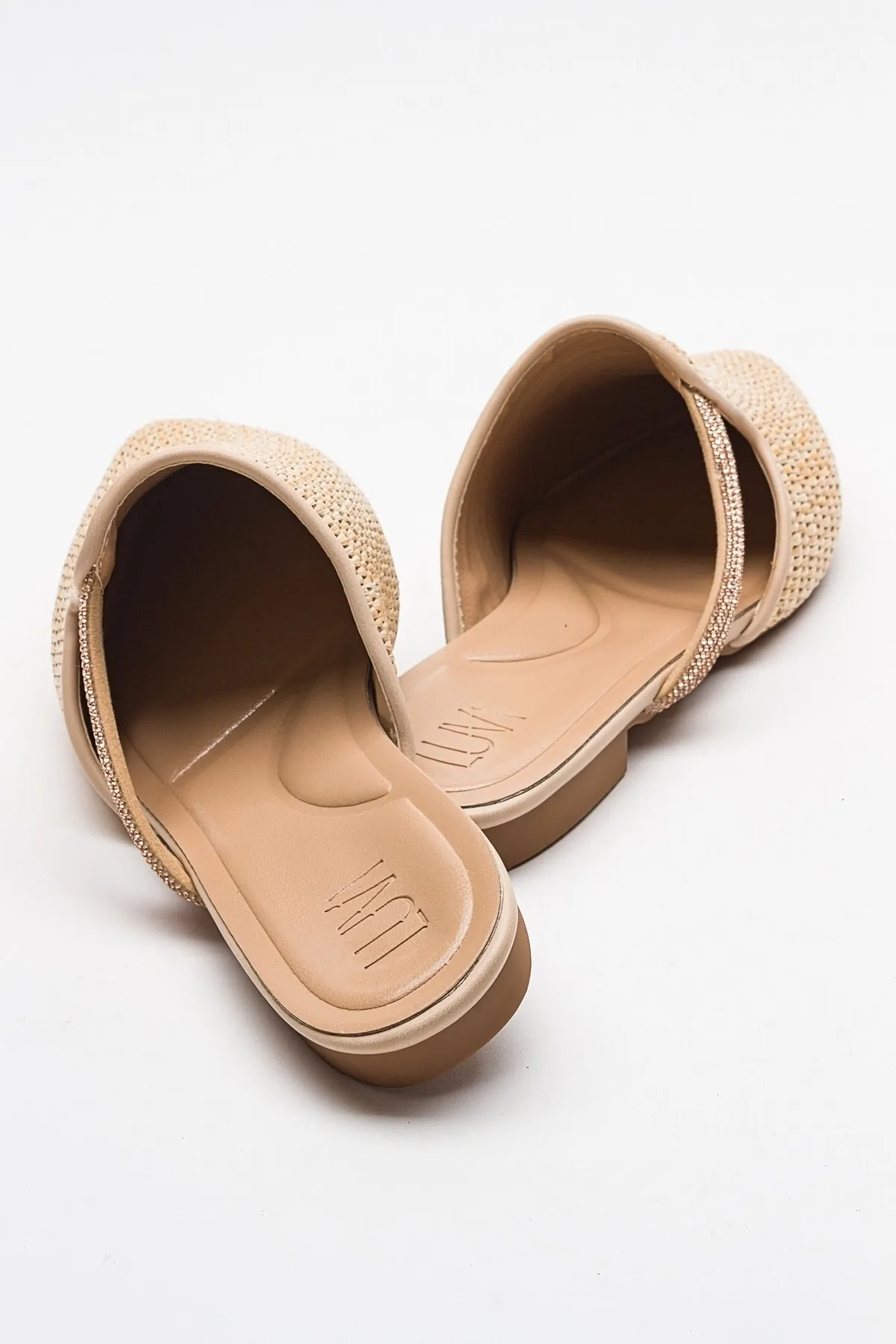 LuviShoes  PESA Damen-Hausschuhe aus cremefarbenem Strohstein