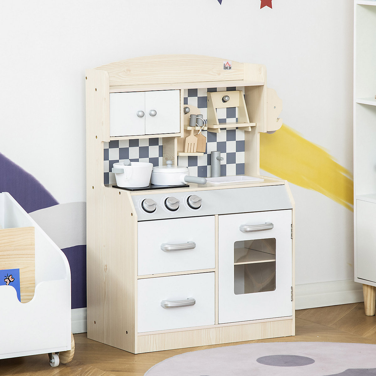 Kinderküchen mit Kochgeschirrzubehör