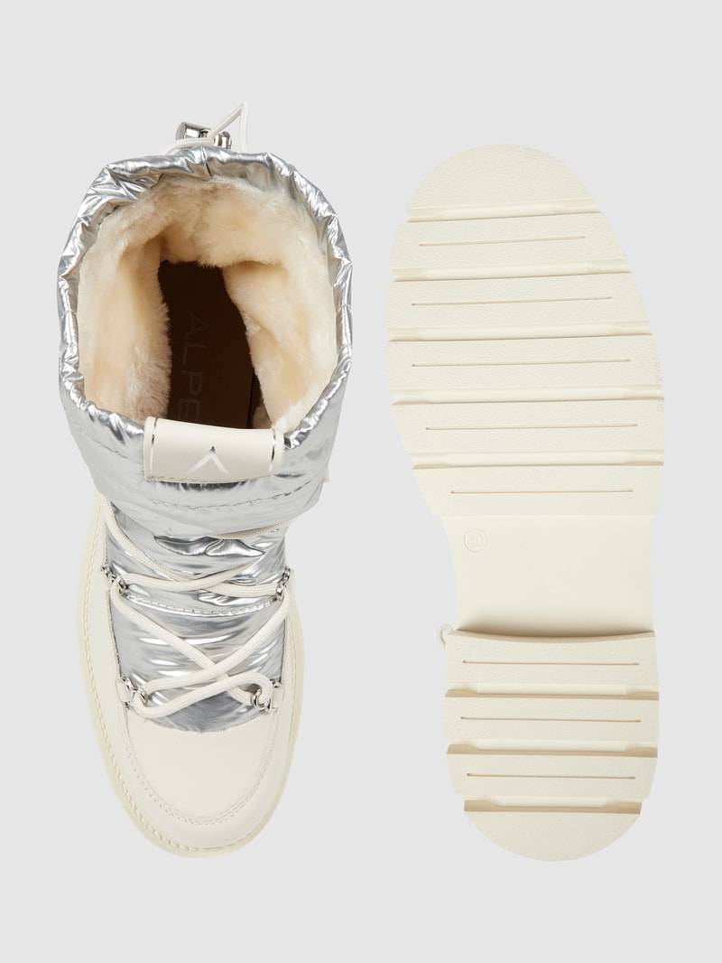 Boots aus Leder in offwhite